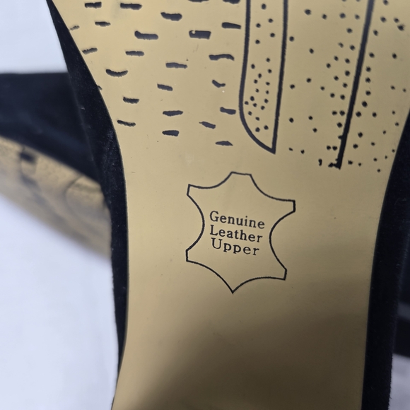 Bella Vita Arlette Black Suede Chelsea Ankle Booties Block Heel Boots Size 8.5 - Picture 8 of 15